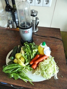The components of our "Green Veggie Smoothie"